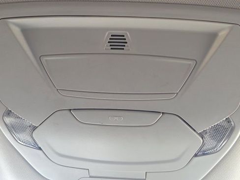 Used 2018 Ford Escape SEL image 31