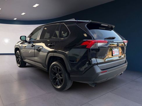 Used 2024 Toyota RAV4 LE FWD image 3