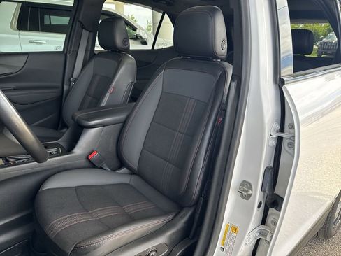 Certified 2022 Chevrolet Equinox RS AWD/4WD image 10