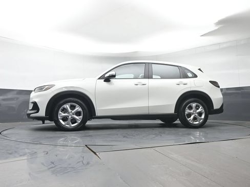 Certified 2024 Honda HR-V LX image 28