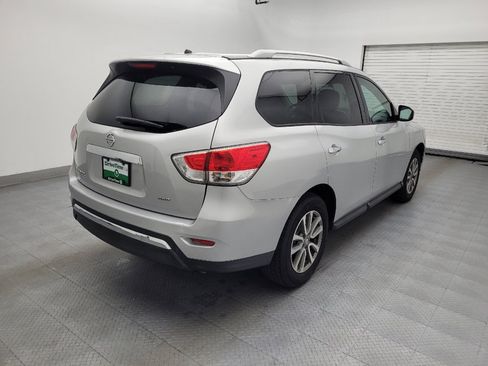 Used 2016 Nissan Pathfinder S AWD/4WD image 9