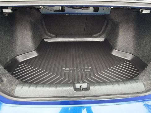 Used 2018 Honda Civic Si image 16