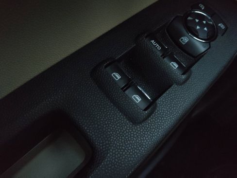 Used 2018 Ford EcoSport S image 27