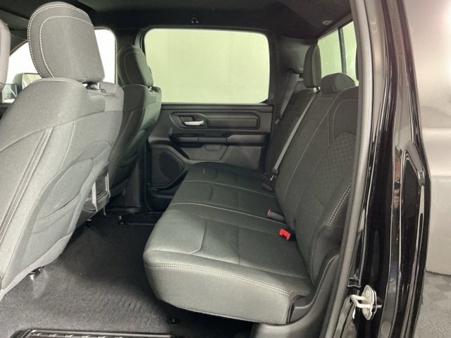 Used 2026 RAM 1500 Express AWD/4WD image 26