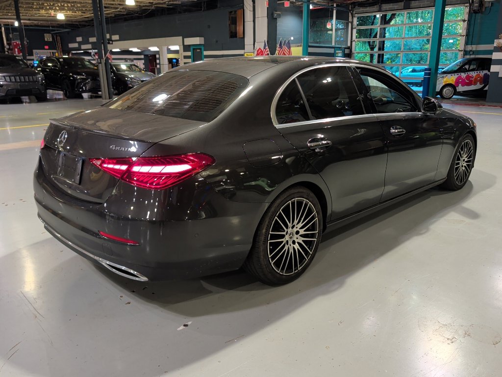 Used 2022 Mercedes-Benz C 300 4MATIC Sedan image 12