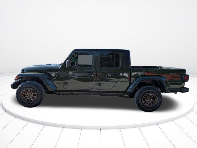 Used 2023 Jeep Gladiator Sport AWD/4WD image 7