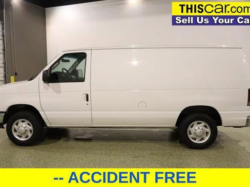 Used 2008 Ford E-150 and Econoline 150 Commercial image 4