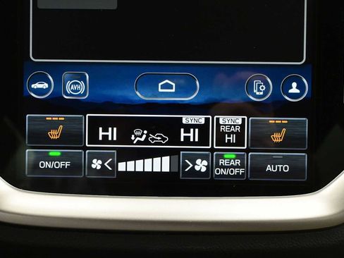Used 2025 Subaru Ascent Premium AWD/4WD image 27