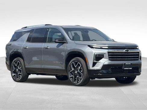 New 2026 Chevrolet Traverse High Country image 7