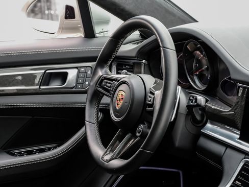 Used 2023 Porsche Panamera Turbo S image 11