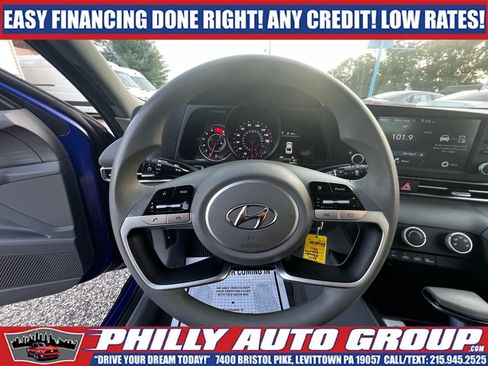 Used 2021 Hyundai Elantra SE FWD image 27