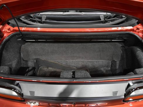 Used 2002 Chevrolet Camaro Z28 w/ SS Performance/Appearance Pkg RWD image 39