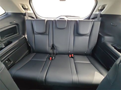 Used 2024 Subaru Ascent Touring image 19