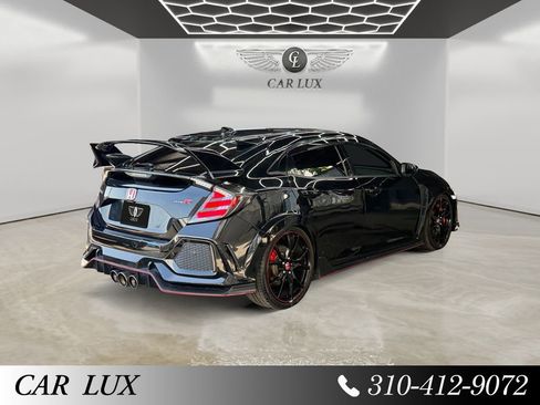Used 2017 Honda Civic Type R image 5