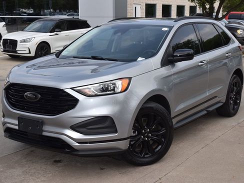 Certified 2023 Ford Edge SE w/ Black Appearance Package AWD/4WD image 37