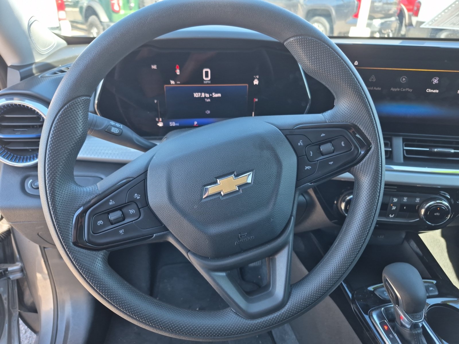 Used 2026 Chevrolet Trax LT FWD image 9
