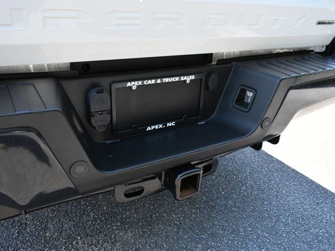 Used 2018 Ford F250 XL w/ Power Equipment Group RWD image 28