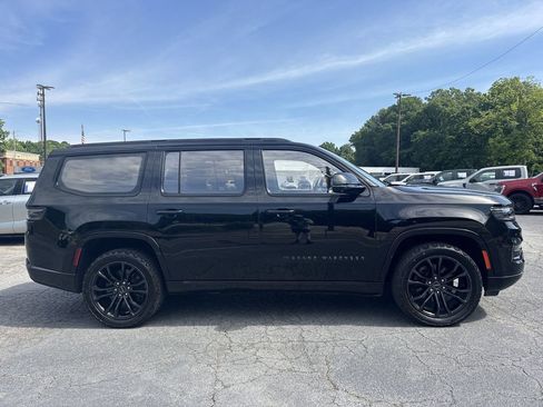 Used 2023 Jeep Grand Wagoneer Series II AWD/4WD image 8