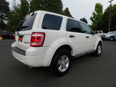 Used 2009 Ford Escape 4WD Hybrid image 2
