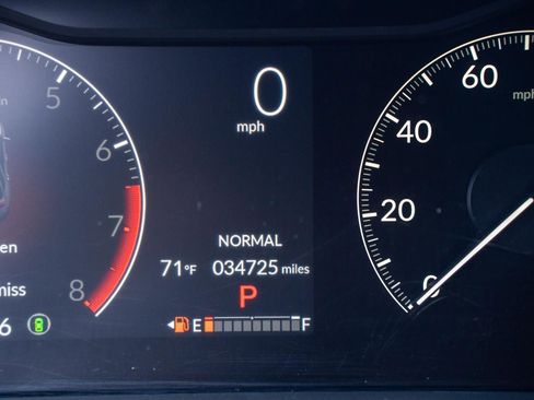 Certified 2024 Honda Pilot EX-L image 39