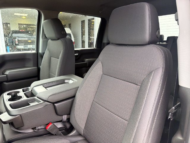 New 2026 Chevrolet Silverado 2500 Custom w/ Custom Value Package AWD/4WD image 20