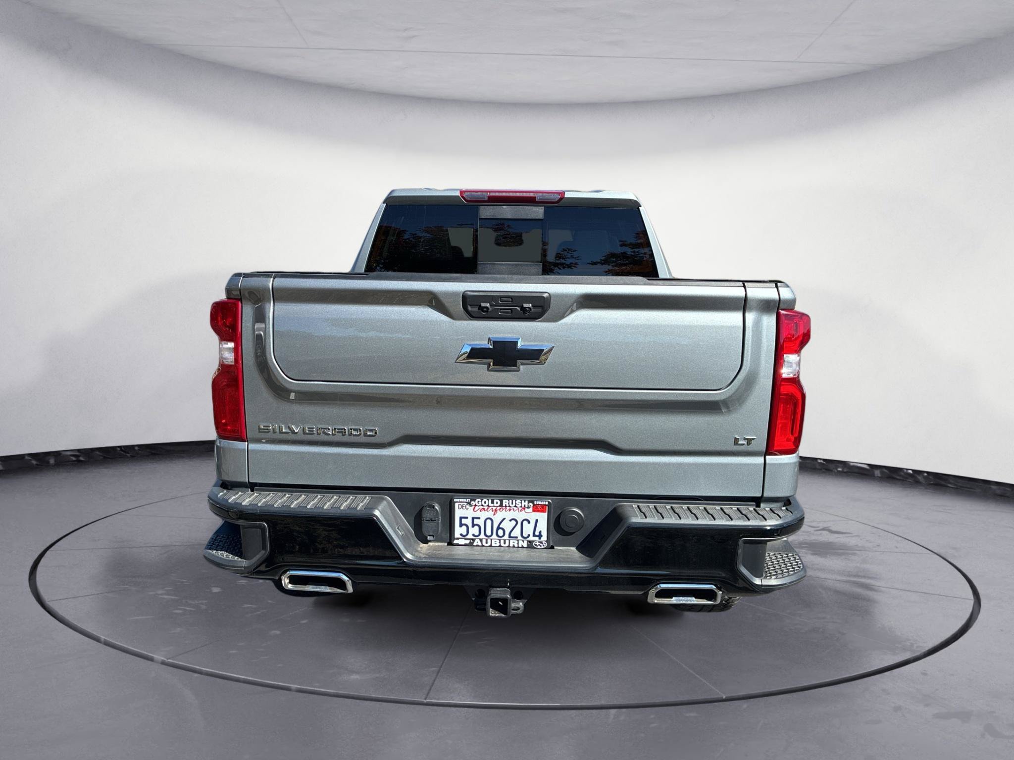 Used 2025 Chevrolet Silverado 1500 LT Trail Boss w/ Convenience Package II AWD/4WD image 5
