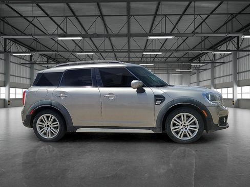 Used 2020 MINI Cooper Countryman FWD image 5