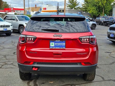 New 2026 Jeep Compass Trailhawk w/ Sun, Sound & Navigation Group image 4