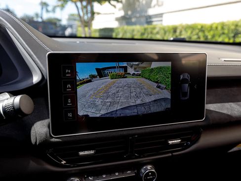 New 2025 Lotus Emira image 50