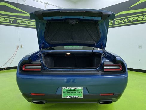 Used 2022 Dodge Challenger GT w/ Plus Package image 9