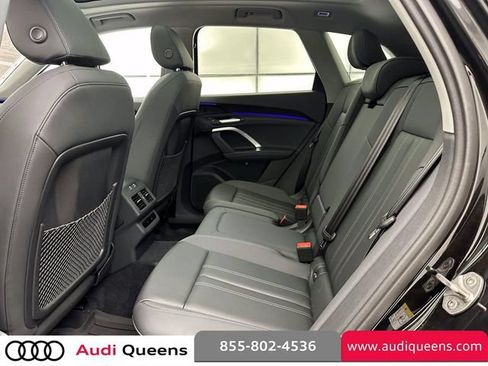 Used 2025 Audi Q5 Premium w/ Convenience Package AWD/4WD image 11