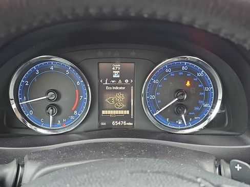 Used 2018 Toyota Corolla SE w/ Body Protection Package FWD image 24