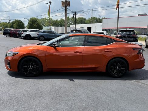 Used 2020 Nissan Maxima SR w/ Sport Mat Group image 5
