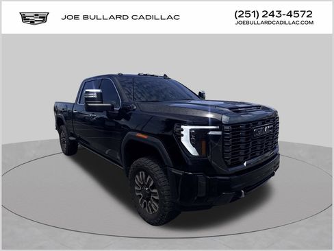 Used 2024 GMC Sierra 2500 Denali Ultimate w/ Max Trailering Package AWD/4WD image 1