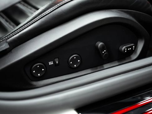 Used 2015 Ferrari F12 Berlinetta image 46