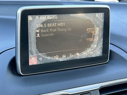 Used 2015 MAZDA MAZDA3 i Touring image 14