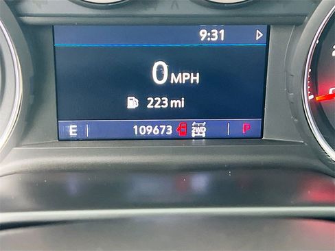 Used 2020 Chevrolet Silverado 1500 LT w/ All-Star Edition image 12