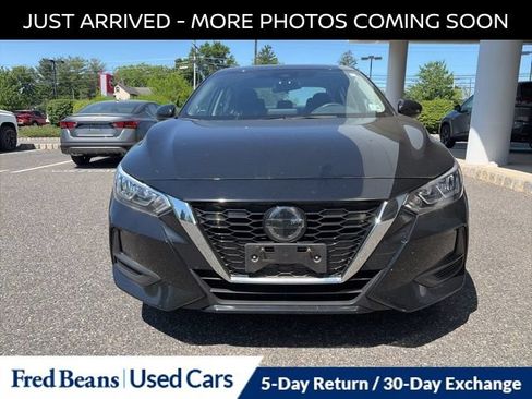 Certified 2023 Nissan Sentra SV FWD image 2