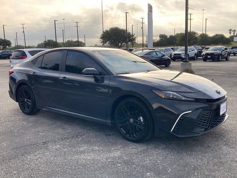 Certified 2026 Toyota Camry SE w/ Convenience Package FWD image 3