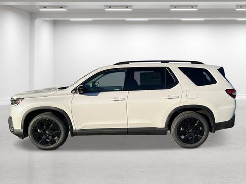 New 2026 Honda Pilot Black Edition image 6