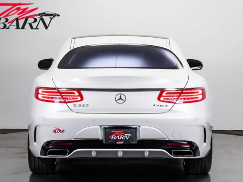 Used 2015 Mercedes-Benz S 550 4MATIC Coupe image 4