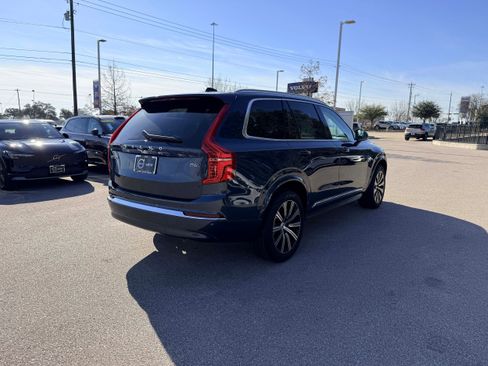 Certified 2025 Volvo XC90 B6 Plus w/ Protection Package image 6
