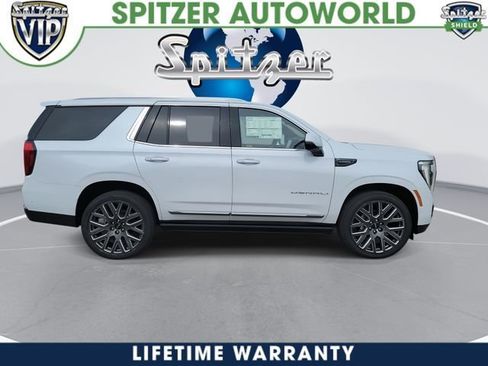 New 2026 GMC Yukon Denali Ultimate w/ LPO, Floor Liner Package AWD/4WD image 10