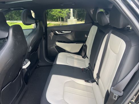 Used 2023 Kia EV6 GT-Line w/ GT-Line White Seat Package RWD image 29