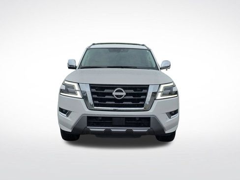Used 2023 Nissan Armada Platinum w/ Captain's Chairs Package AWD/4WD image 10