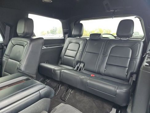 Used 2021 Lincoln Navigator Reserve image 49