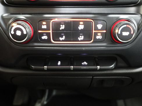 Used 2015 GMC Sierra 1500 2WD Regular Cab image 4