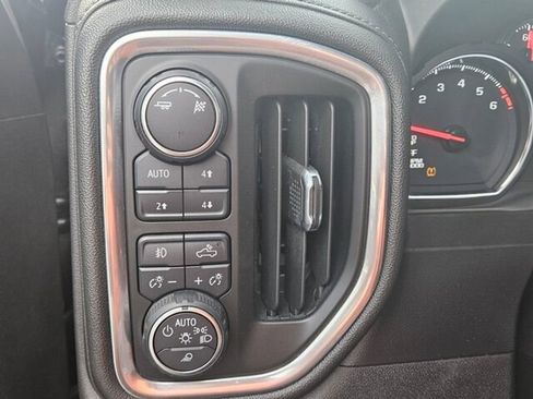 Used 2019 Chevrolet Silverado 1500 LT Trail Boss image 29