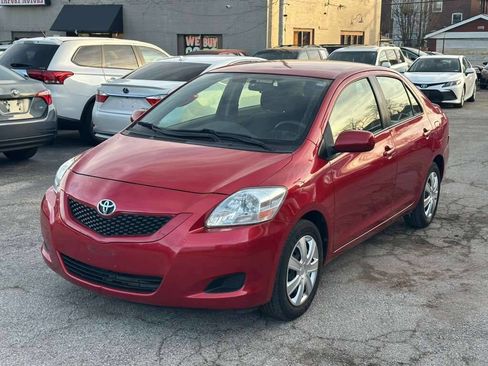 Used 2012 Toyota Yaris Sedan image 3