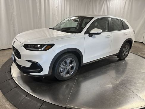 New 2026 Honda HR-V LX image 1